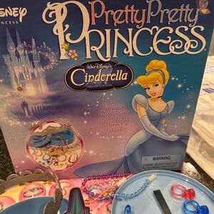 Disney Cinderella Princess Jewelry board Game - pretty pretty princess